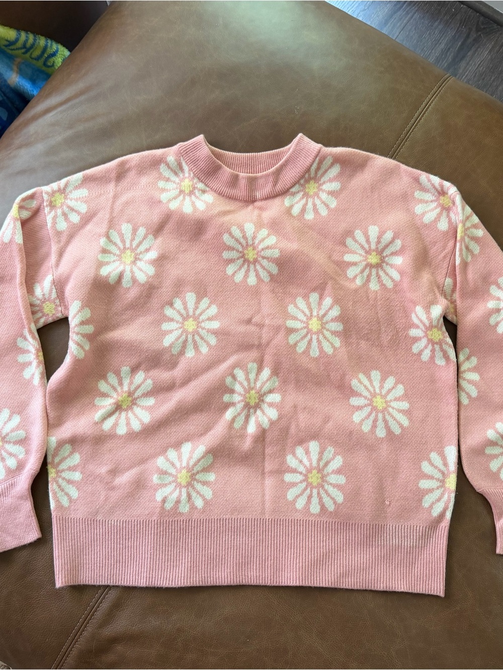 Women’s Pink Daisy Crewneck Sweater - Casual Knit